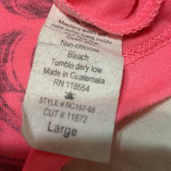 JR’s razor cut back tank top large but fits like a small glittery paint front - Picture 6 of 9